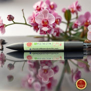 Classical Dance Jewelry MAKEUP | BINDI Alta Bharatanatyam, Bharatanatyam Performer Applying Alta